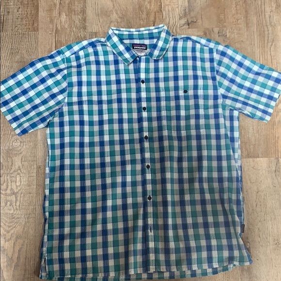 Men’s XL Patagonia Button down shirt - Picture 2 of 4